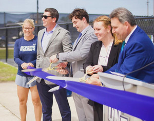 Student Government ribbon cutting of UNF Tennis Complex