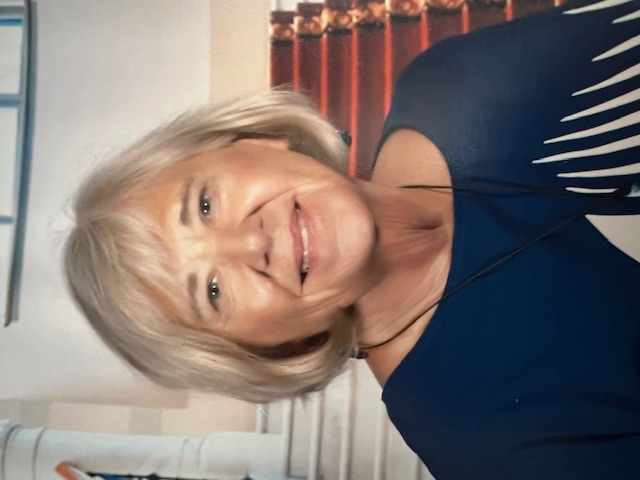 Doreen Perez Headshot